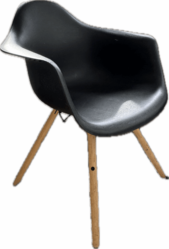 Black Bucket Chair with Arms
