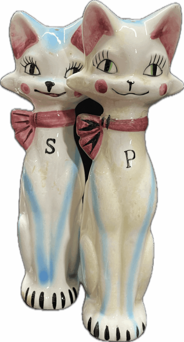 Vintage Cat Salt and Pepper Shaker Set