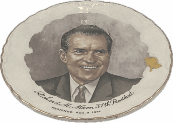 Vintage Commemorative Collector Richard M. Nixon Plate