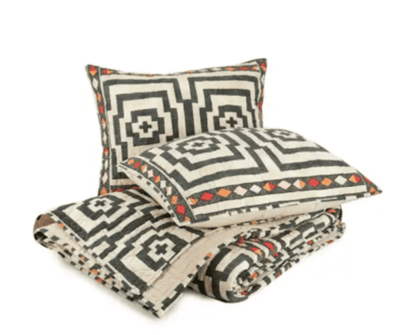 Hypnotic Full/Queen Quilt Set